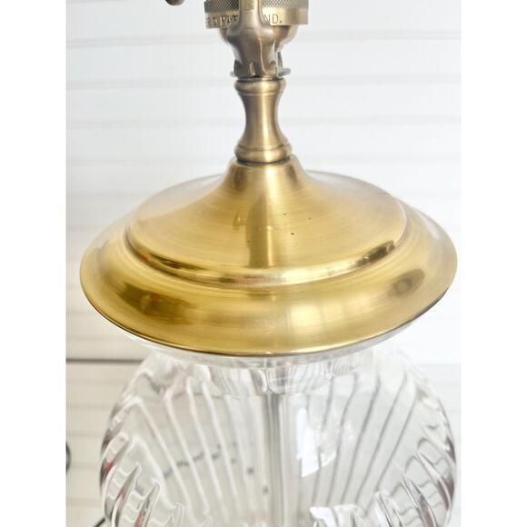 Vintage Wildwood Cut Crystal and Brass Table Lamp - Picture 5 of 8